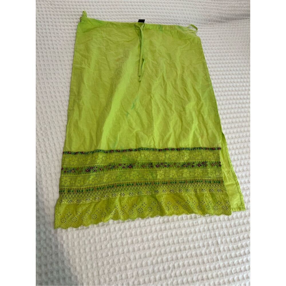 Vintage Blue Plate like green Maxi skirt with embroidery and side slits